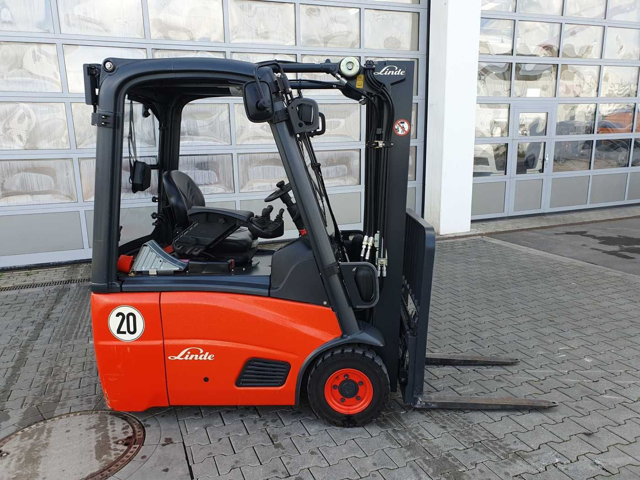 Linde H14 - 01 / 2024 / Duplex: 4.10m! / SS / nur 534h - Elektritõstuk: pilt 3 Linde H14 - 01 / 2024 / Duplex: 4.10m! / SS / nur 534h - Elektritõstuk: pilt 3