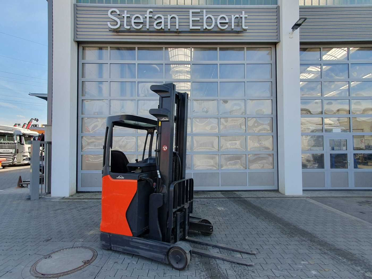 Linde R12B-01 / nur 2.394h! / Hubhöhe: 6m / 2015 - Lükandmastiga tõstuk: pilt 1 Linde R12B-01 / nur 2.394h! / Hubhöhe: 6m / 2015 - Lükandmastiga tõstuk: pilt 1