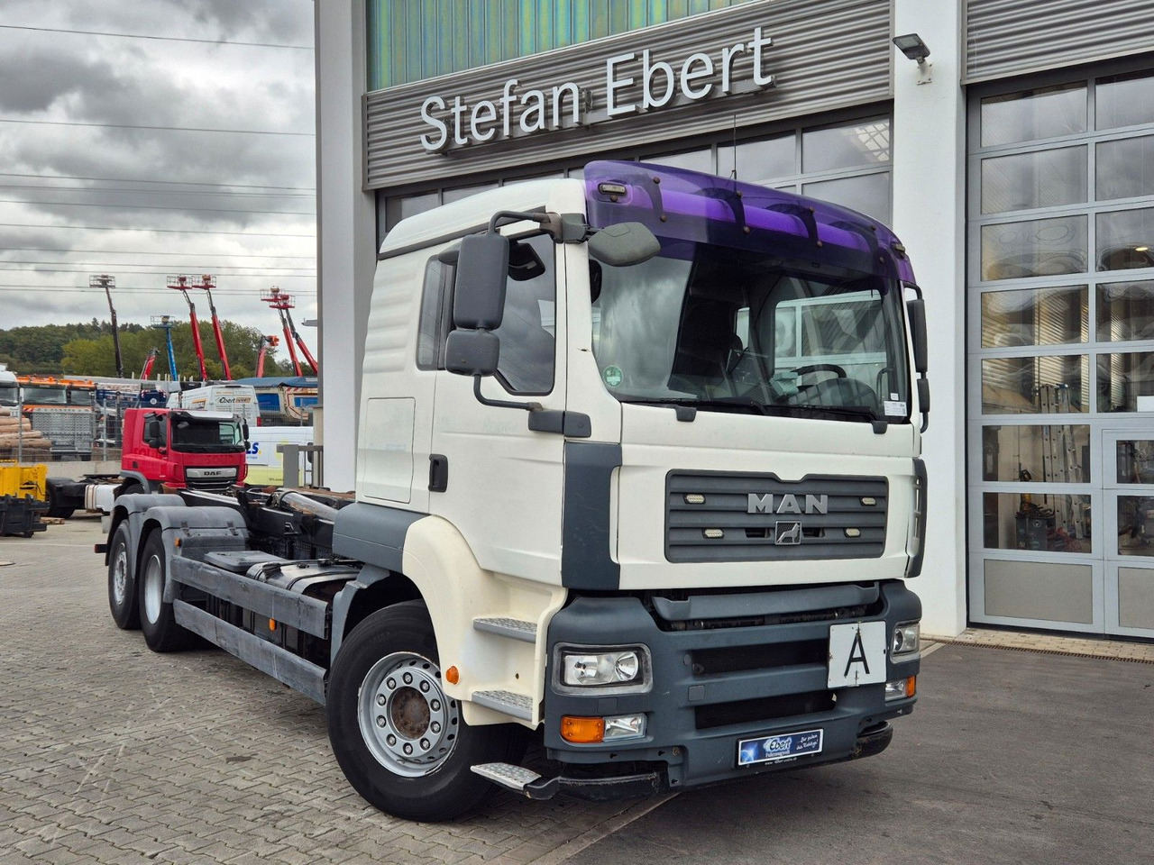 MAN TGA 26.440 6x2-2 BL Meiller RK 20.70 Bett - Konkstõstukiga veoauto: pilt 3 MAN TGA 26.440 6x2-2 BL Meiller RK 20.70 Bett - Konkstõstukiga veoauto: pilt 3