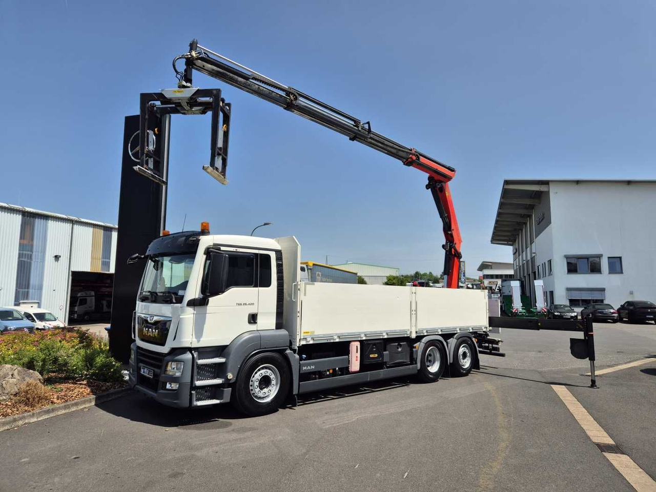 MAN TGS 26.420 6x2-4 LL Palfinger PK 22002-EH B Funk - Kraanaga veoauto: pilt 1 MAN TGS 26.420 6x2-4 LL Palfinger PK 22002-EH B Funk - Kraanaga veoauto: pilt 1