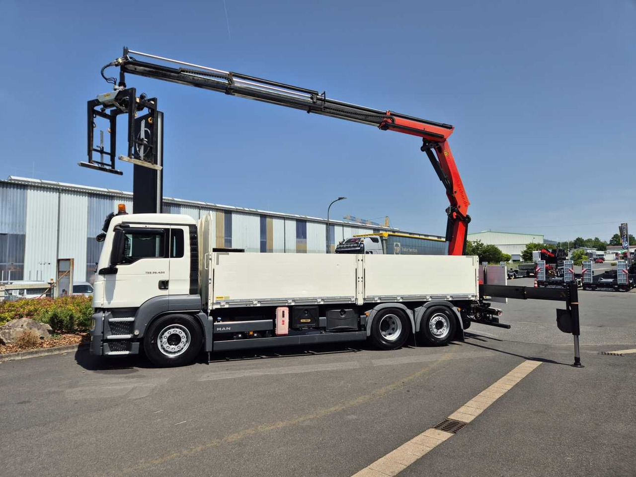 MAN TGS 26.420 6x2-4 LL Palfinger PK 22002-EH B Funk - Kraanaga veoauto: pilt 4 MAN TGS 26.420 6x2-4 LL Palfinger PK 22002-EH B Funk - Kraanaga veoauto: pilt 4