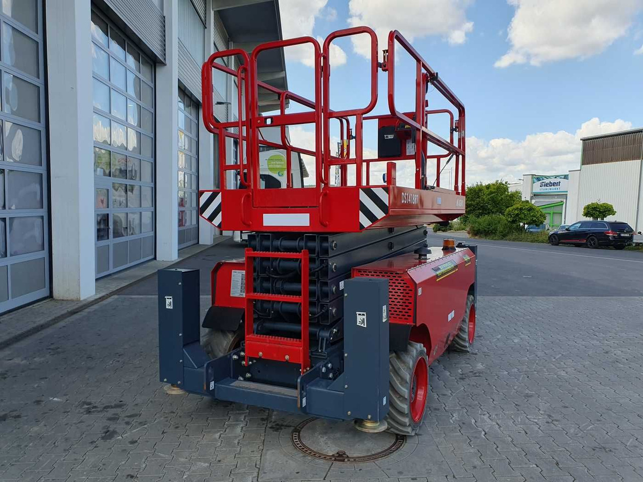 Magni DS1418RT / 2023 / 14,3m / nur 88h! - Veoautolt tõusev platvorm: pilt 4 Magni DS1418RT / 2023 / 14,3m / nur 88h! - Veoautolt tõusev platvorm: pilt 4
