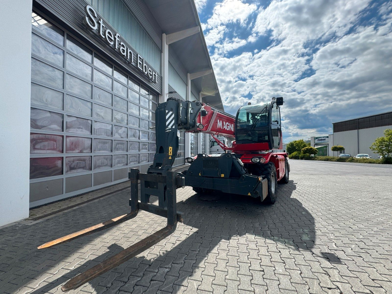 Magni RTH 7.26 SH Roto / Funk / 2021 / Gabel - Teleskooplaadur: pilt 5 Magni RTH 7.26 SH Roto / Funk / 2021 / Gabel - Teleskooplaadur: pilt 5