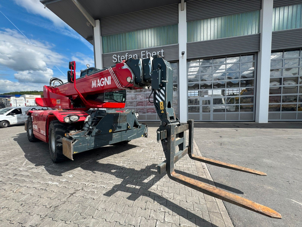 Magni RTH 7.26 SH Roto / Funk / 2021 / Gabel - Rataslaadur: pilt 5 Magni RTH 7.26 SH Roto / Funk / 2021 / Gabel - Rataslaadur: pilt 5