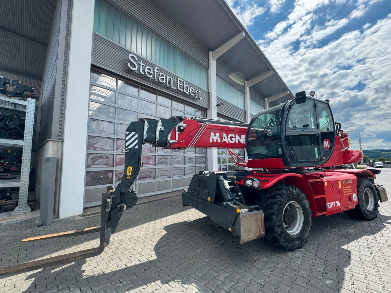 Magni RTH 7.26 SH Roto / Funk / 2021 / Gabel - Teleskooplaadur: pilt 4 Magni RTH 7.26 SH Roto / Funk / 2021 / Gabel - Teleskooplaadur: pilt 4