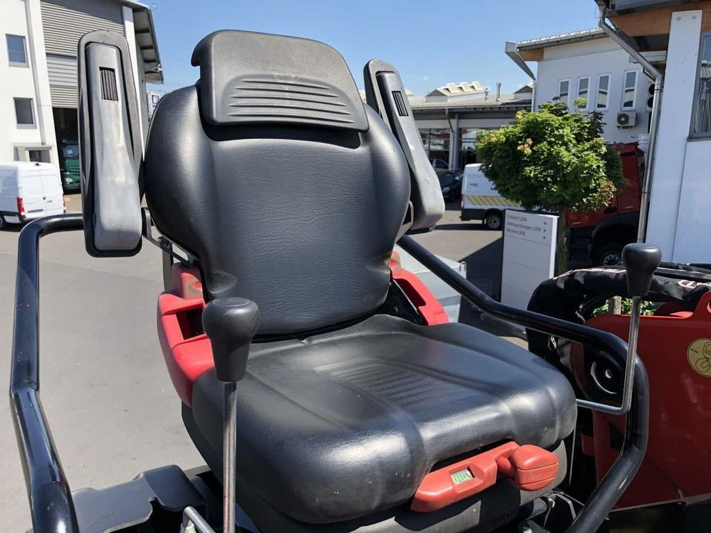 Mercedes-Benz Actros 2745 L 6x2 Baustoffpritsche+Kran Retarder  liising Mercedes-Benz Actros 2745 L 6x2 Baustoffpritsche+Kran Retarder: pilt 11