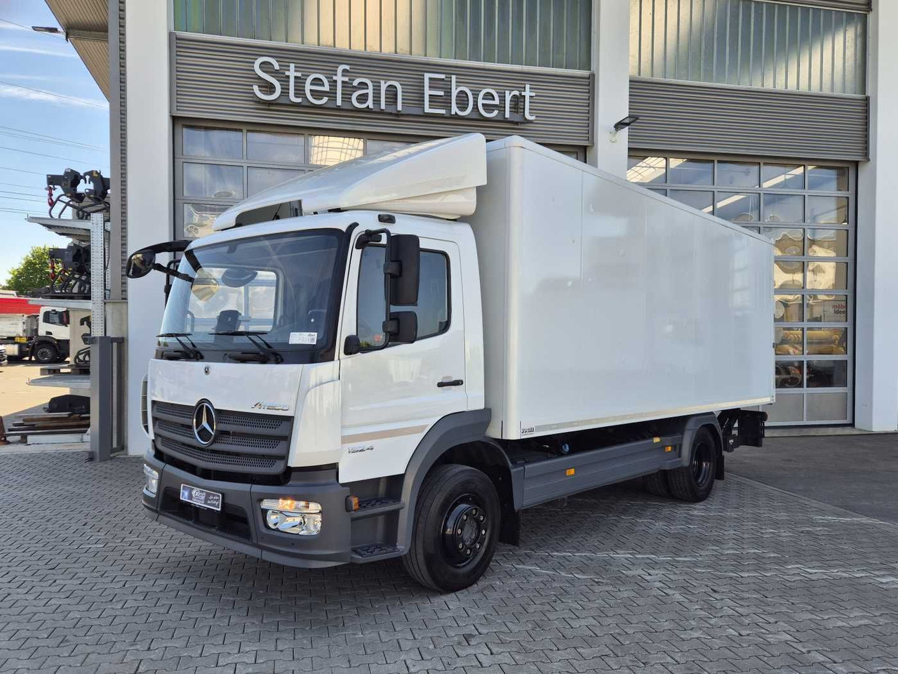 Mercedes-Benz Atego 1524 L Klima Standheizung LBW 1.500kg - Kasti veoauto: pilt 1 Mercedes-Benz Atego 1524 L Klima Standheizung LBW 1.500kg - Kasti veoauto: pilt 1