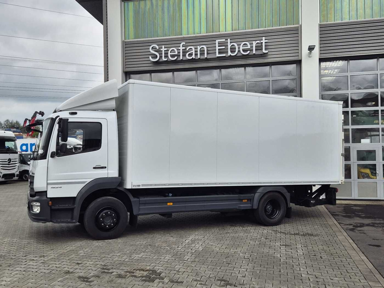 Mercedes-Benz Atego 1524 L LBW 1.500kg Klima Standheizung - Kasti veoauto: pilt 5 Mercedes-Benz Atego 1524 L LBW 1.500kg Klima Standheizung - Kasti veoauto: pilt 5