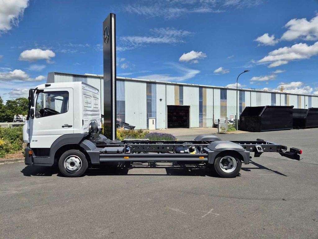 Mercedes-Benz Atego 818 L Fahrgestell, 6 Stück vorhanden Mercedes-Benz Atego 818 L Fahrgestell, 2 Stück vorhanden - Kabiinišassiiga veoauto: pilt 3 Mercedes-Benz Atego 818 L Fahrgestell, 6 Stück vorhanden Mercedes-Benz Atego 818 L Fahrgestell, 2 Stück vorhanden - Kabiinišassiiga veoauto: pilt 3