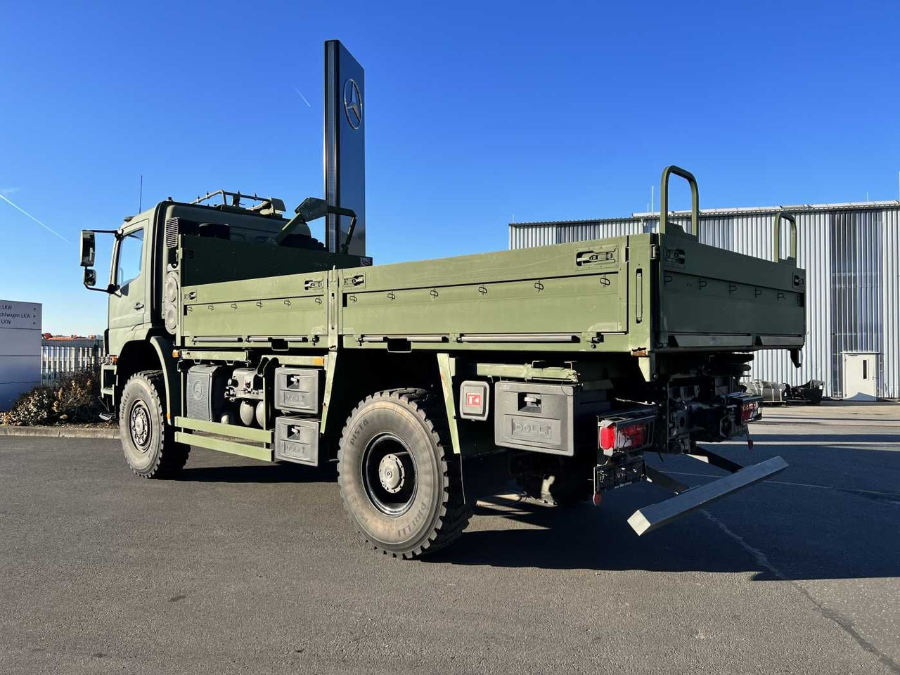 Madelveok/ Platvormveok Mercedes-Benz Axor 1829 A 4x4 Pritsche: pilt 8