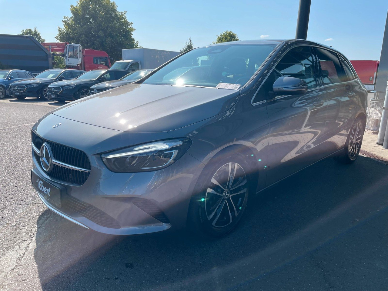 Mercedes-Benz B 200 d Progressive R-Kamera+Carplay+El.Heckklap - Universaal: pilt 2 Mercedes-Benz B 200 d Progressive R-Kamera+Carplay+El.Heckklap - Universaal: pilt 2