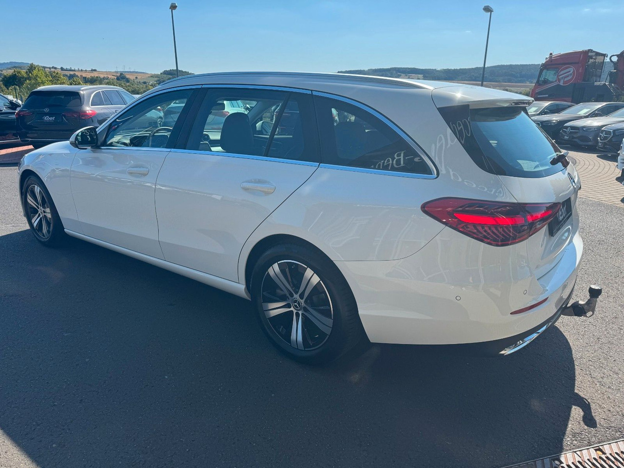 Mercedes-Benz C 180 T Avantgarde+AHK+Memory+Ambiente+TotW - Universaal: pilt 3 Mercedes-Benz C 180 T Avantgarde+AHK+Memory+Ambiente+TotW - Universaal: pilt 3