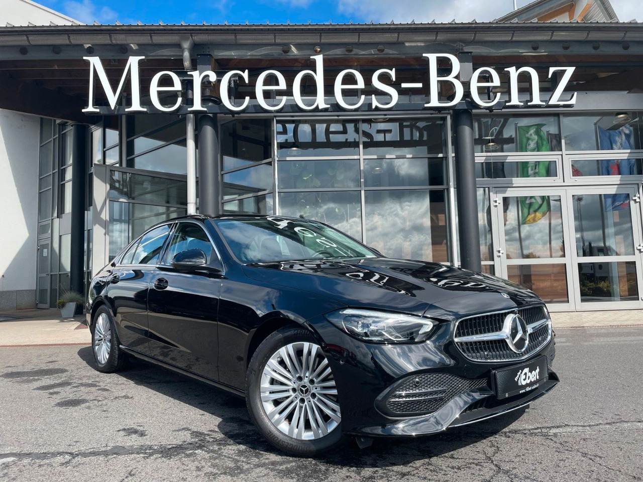 Mercedes-Benz C 200 d AVANTGARDE 360°+TOTW+Carplay+Ambiente - Sedaan: pilt 1 Mercedes-Benz C 200 d AVANTGARDE 360°+TOTW+Carplay+Ambiente - Sedaan: pilt 1