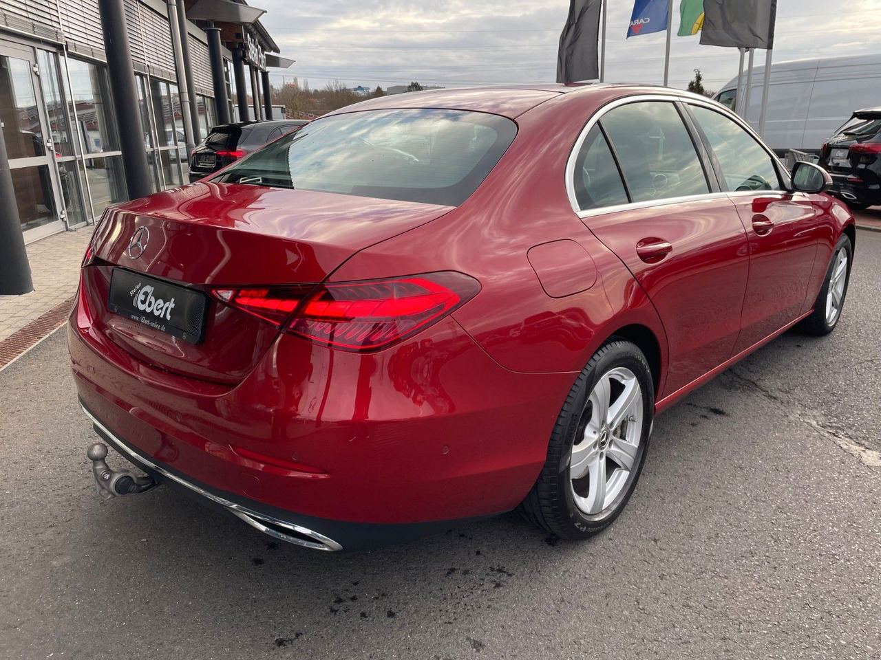 Mercedes-Benz C 220 d AVANTGARDE AHK+HUD+DISTR+R-Kamera+Carpla - Sedaan: pilt 4 Mercedes-Benz C 220 d AVANTGARDE AHK+HUD+DISTR+R-Kamera+Carpla - Sedaan: pilt 4