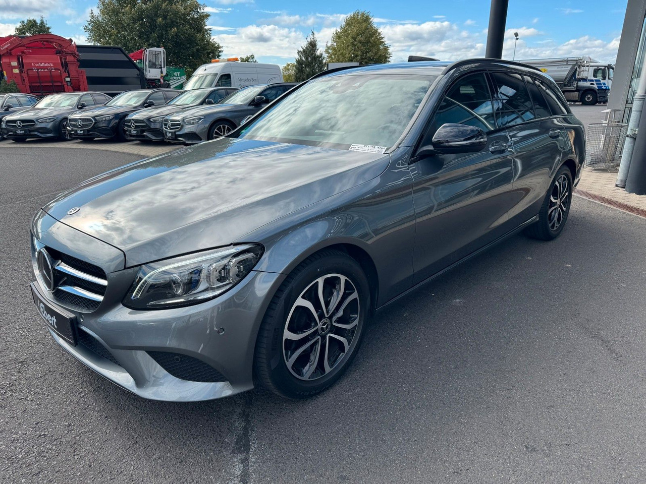 Mercedes-Benz C 220d T Avantgarde+DistrPlus+AHK+MultiB+RFK - Universaal: pilt 2 Mercedes-Benz C 220d T Avantgarde+DistrPlus+AHK+MultiB+RFK - Universaal: pilt 2