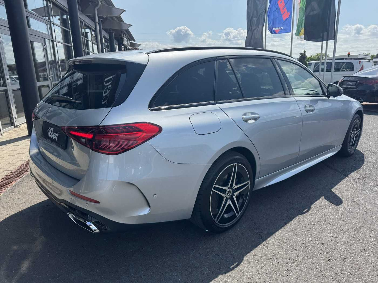 Mercedes-Benz C 300de AMG+Pano+Burm+HUD+360+Digital+VOLL - Auto: pilt 4 Mercedes-Benz C 300de AMG+Pano+Burm+HUD+360+Digital+VOLL - Auto: pilt 4