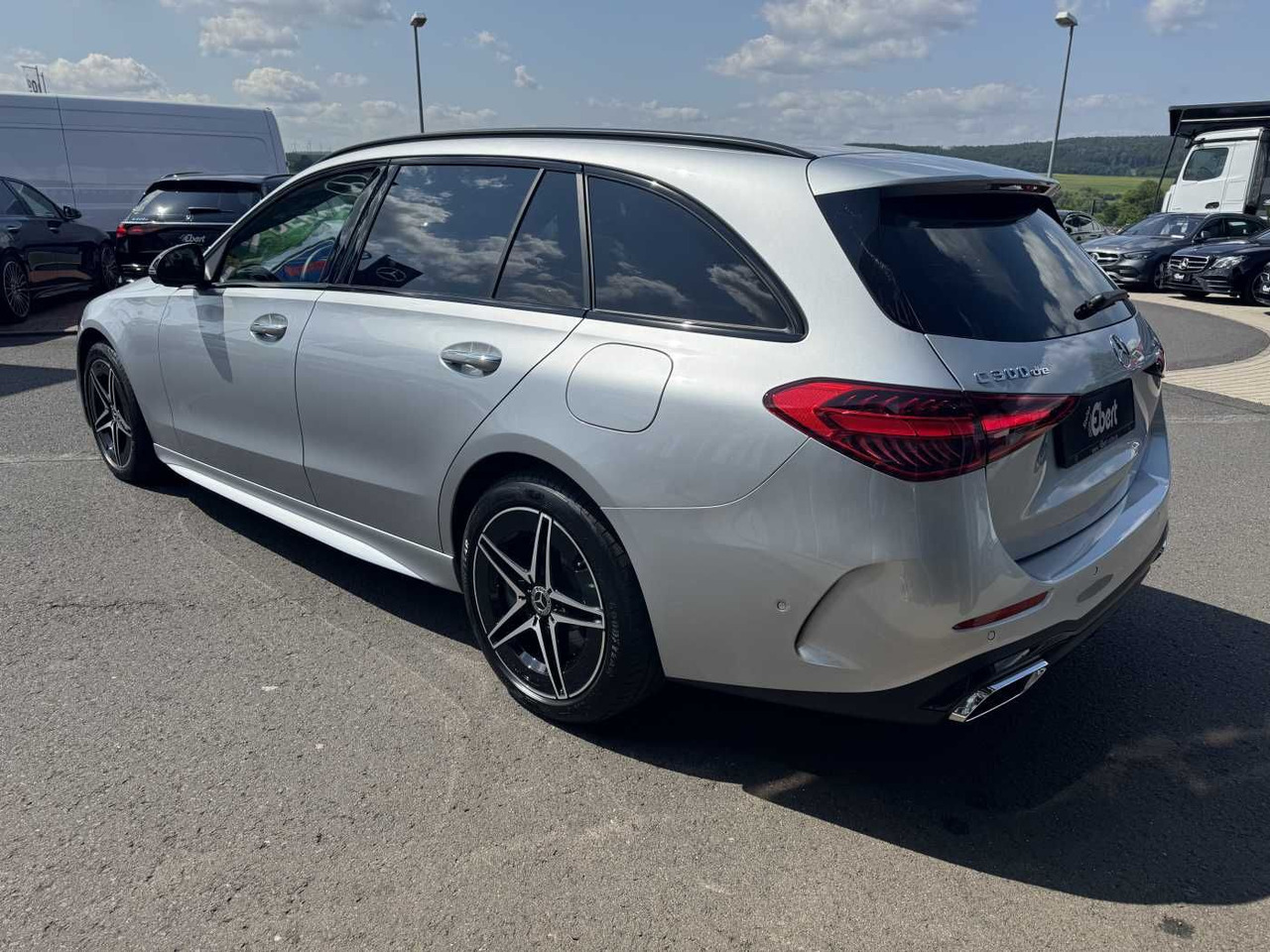 Mercedes-Benz C 300de AMG+Pano+Burm+HUD+360+Digital+VOLL - Auto: pilt 3 Mercedes-Benz C 300de AMG+Pano+Burm+HUD+360+Digital+VOLL - Auto: pilt 3