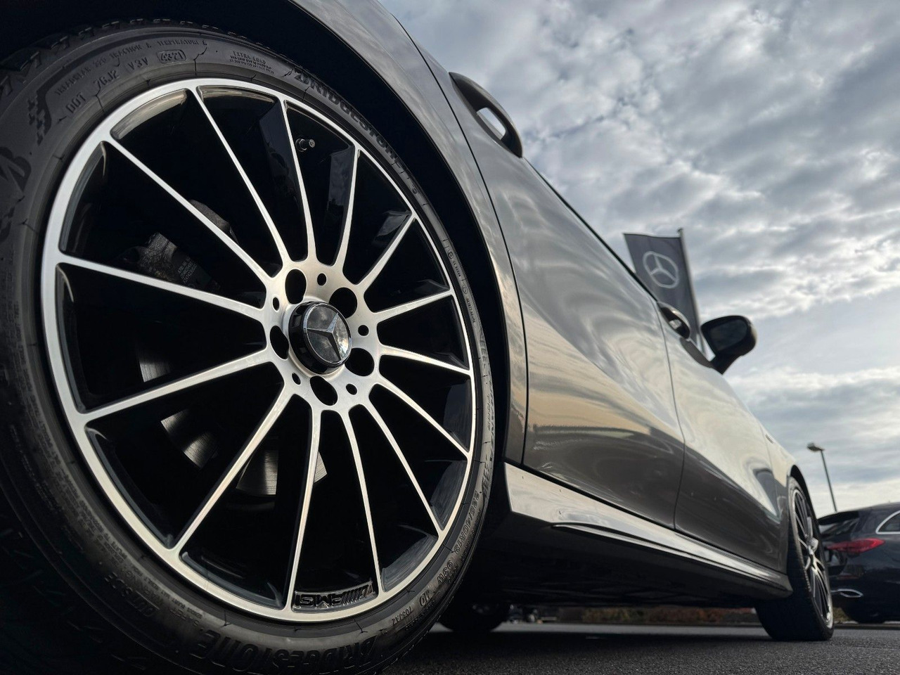 Mercedes-Benz CLA 200d SB Edition+AMG+AHK+MultiBeam+Ambiente - Universaal: pilt 5 Mercedes-Benz CLA 200d SB Edition+AMG+AHK+MultiBeam+Ambiente - Universaal: pilt 5