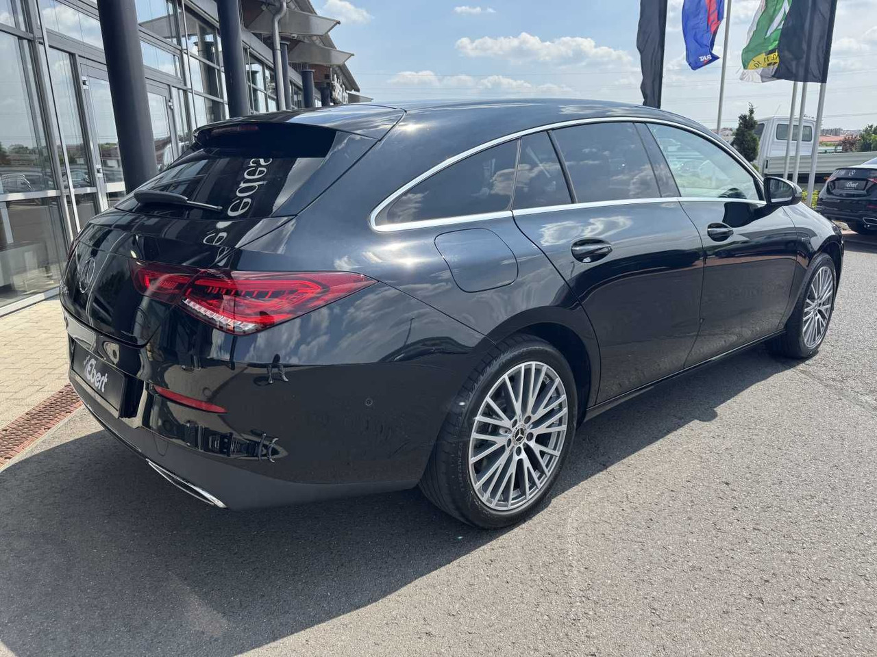 Mercedes-Benz CLA 250e Shooting Brake DistrPlus+RFK+Augment+LE - Auto: pilt 4 Mercedes-Benz CLA 250e Shooting Brake DistrPlus+RFK+Augment+LE - Auto: pilt 4