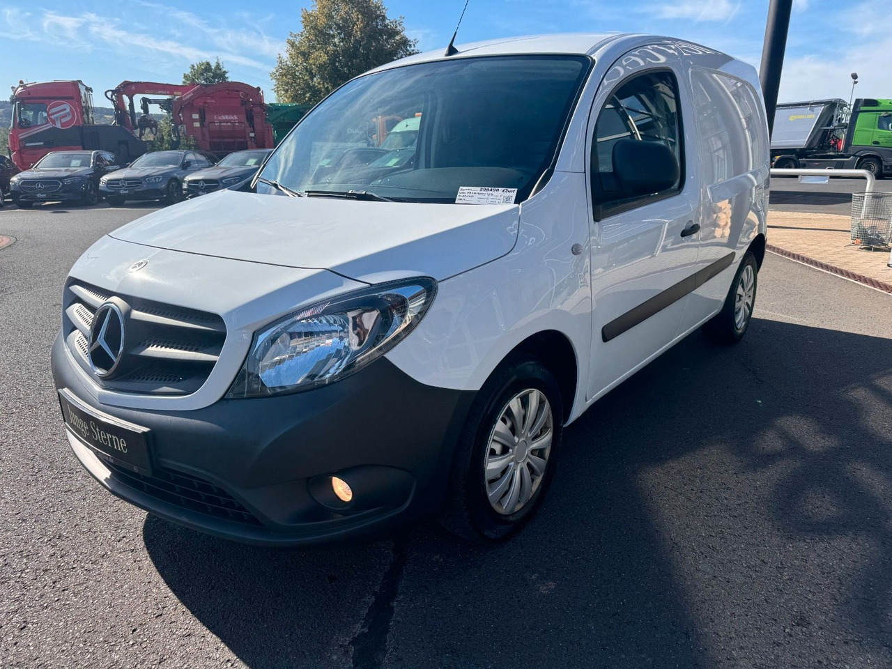 Mercedes-Benz Citan 108 CDI Regal Klima - Väike kaubik: pilt 3 Mercedes-Benz Citan 108 CDI Regal Klima - Väike kaubik: pilt 3