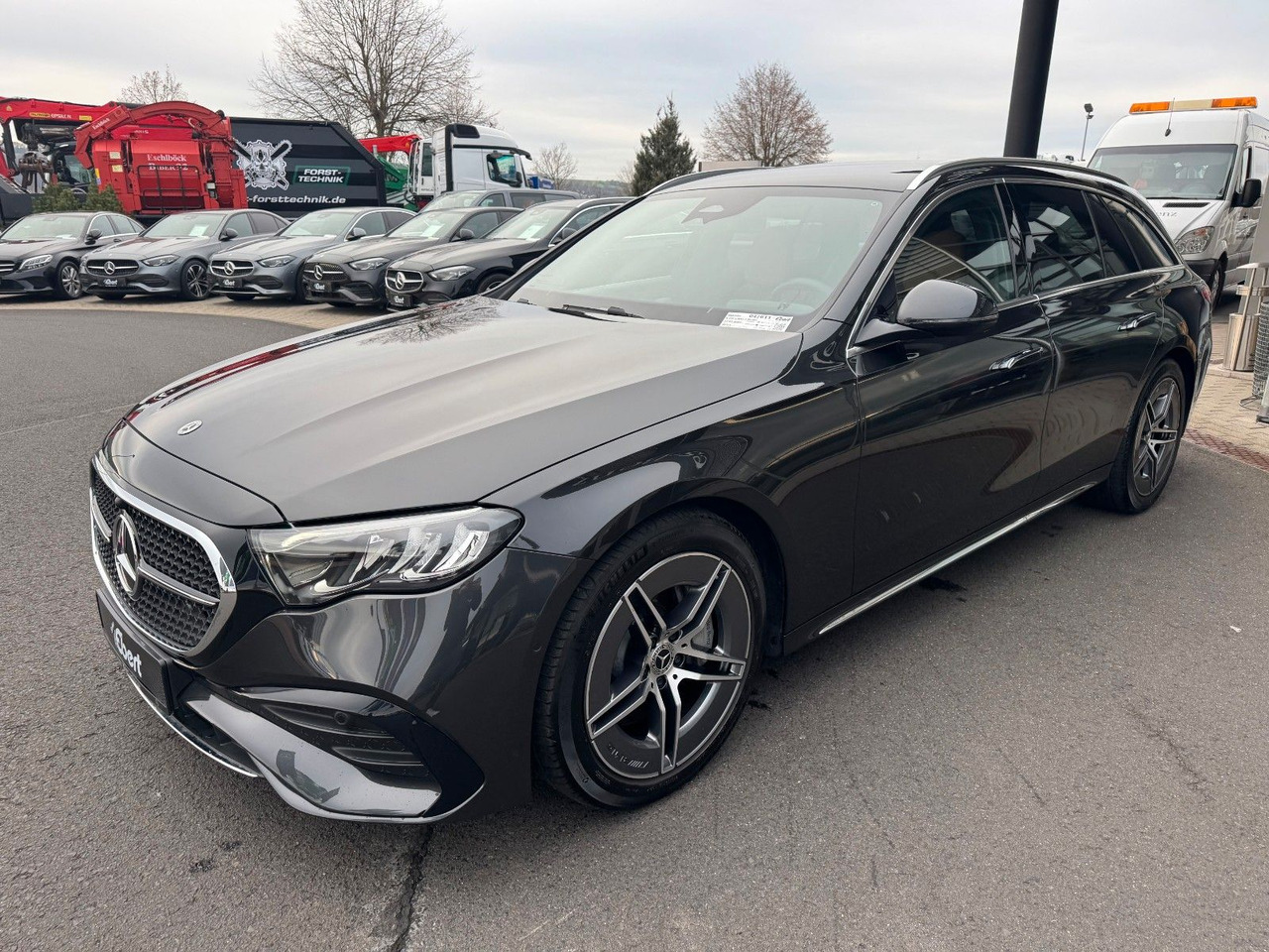 Mercedes-Benz E 220d T AMG+Hyperscreen+Leder+AHK+DistrPro+STH - Universaal: pilt 3 Mercedes-Benz E 220d T AMG+Hyperscreen+Leder+AHK+DistrPro+STH - Universaal: pilt 3