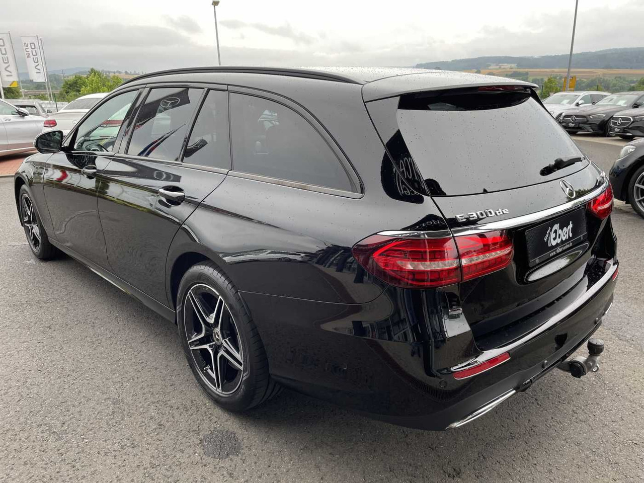 Mercedes-Benz E 300 T de 4M AMG+AHK+Distr+Burm+ R-Kamera+Carpl - Universaal: pilt 3 Mercedes-Benz E 300 T de 4M AMG+AHK+Distr+Burm+ R-Kamera+Carpl - Universaal: pilt 3