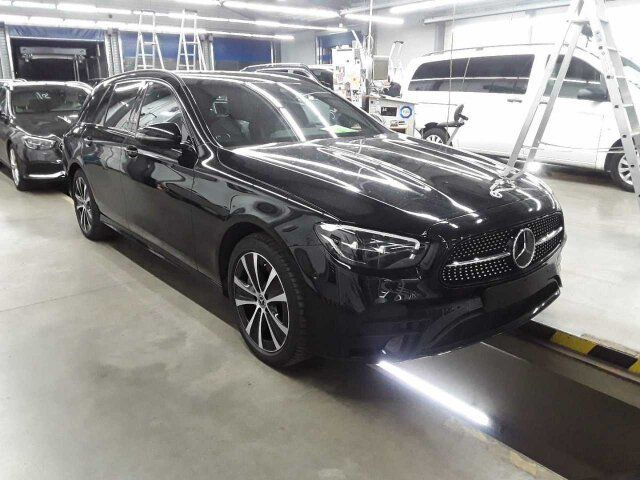 Mercedes-Benz E 300 T de 4M AMG+AHK+Distr+Burm+ R-Kamera+Carpl - Auto: pilt 2 Mercedes-Benz E 300 T de 4M AMG+AHK+Distr+Burm+ R-Kamera+Carpl - Auto: pilt 2