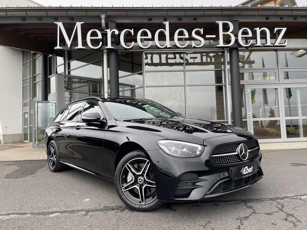 Mercedes-Benz E 300 T de 4M AMG+AHK+Distr+Burm+ R-Kamera+Carpl - Universaal: pilt 1 Mercedes-Benz E 300 T de 4M AMG+AHK+Distr+Burm+ R-Kamera+Carpl - Universaal: pilt 1