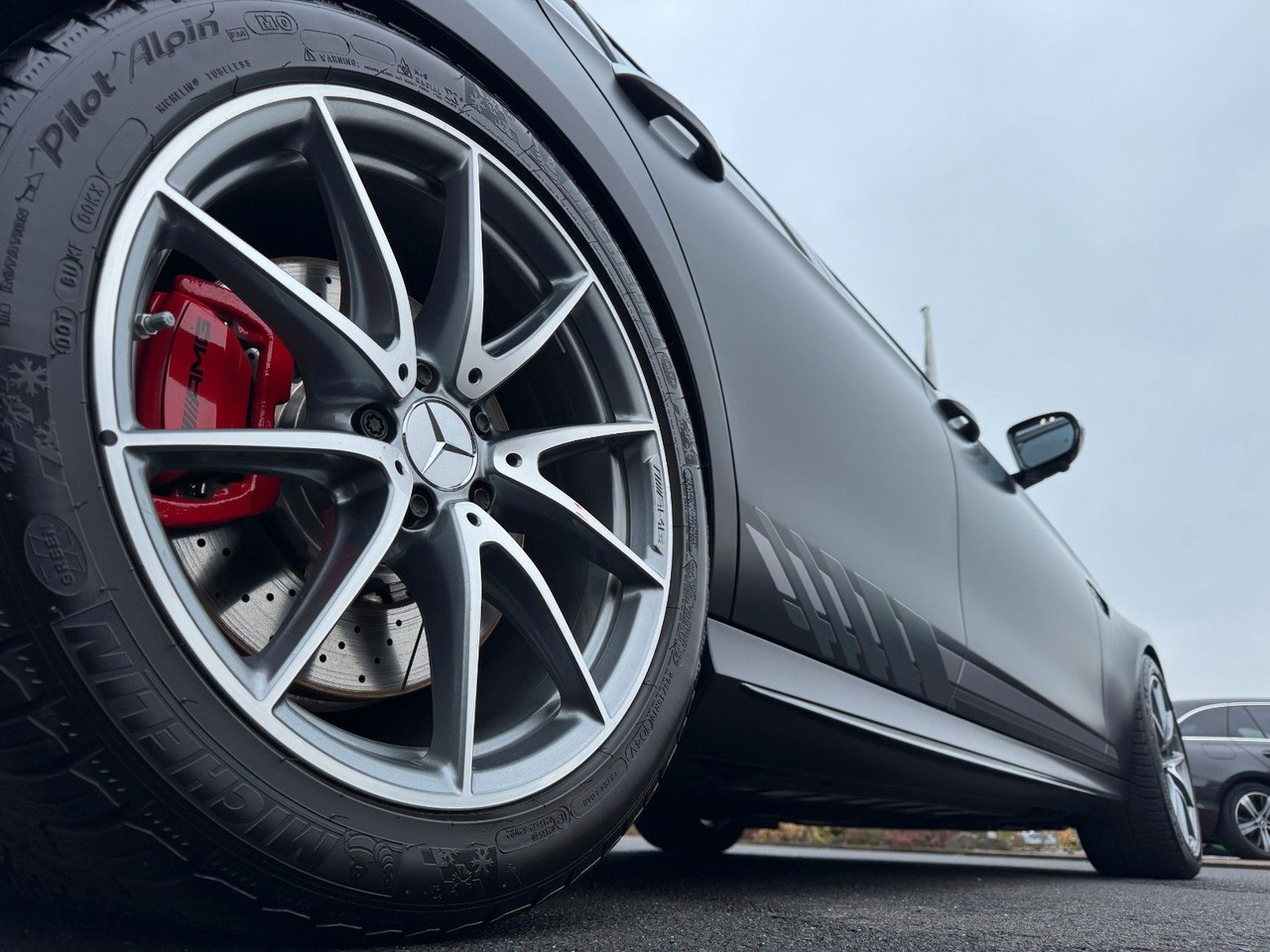 Mercedes-Benz E 63 AMG S FinalEd+Pano+Burm+STH+Memory+HUD liising Mercedes-Benz E 63 AMG S FinalEd+Pano+Burm+STH+Memory+HUD: pilt 6