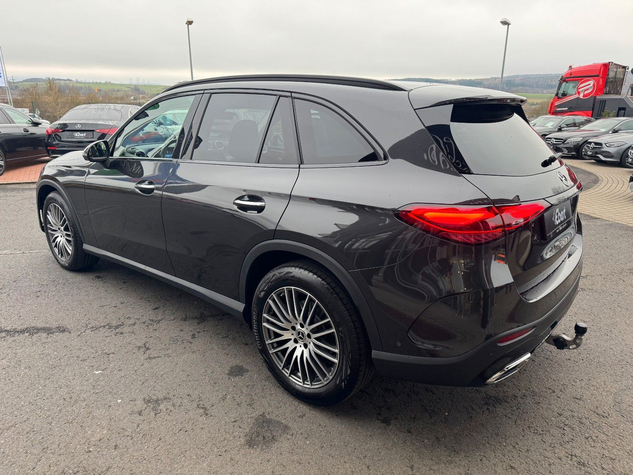 Mercedes-Benz GLC 220d 4M AMG+AHK+Burm+STH+360+Night - Maastur: pilt 3 Mercedes-Benz GLC 220d 4M AMG+AHK+Burm+STH+360+Night - Maastur: pilt 3
