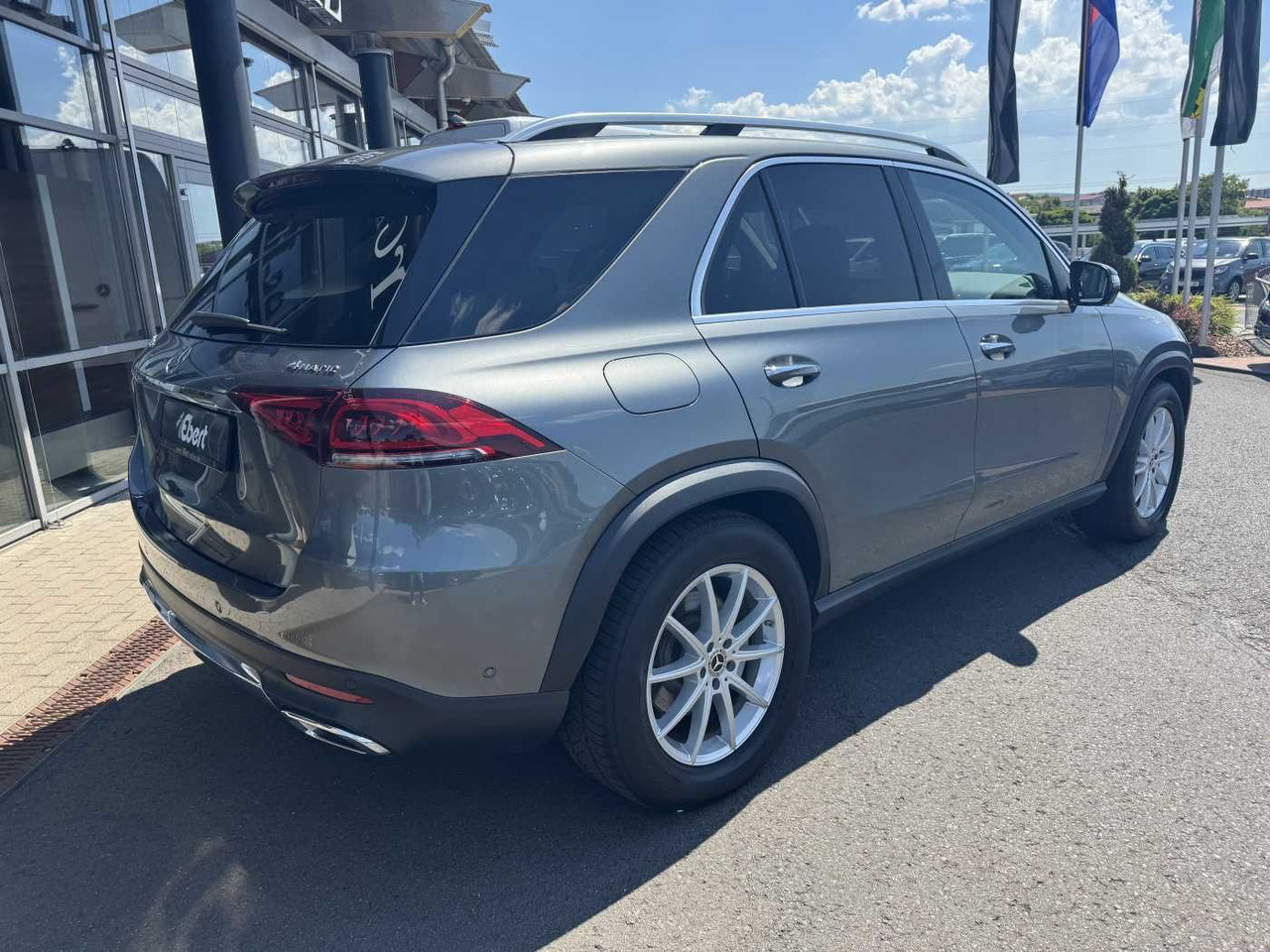 Mercedes-Benz GLE 350de 4M AMG+AHK+DistrPlus+HUD+360 - Maastur: pilt 4 Mercedes-Benz GLE 350de 4M AMG+AHK+DistrPlus+HUD+360 - Maastur: pilt 4