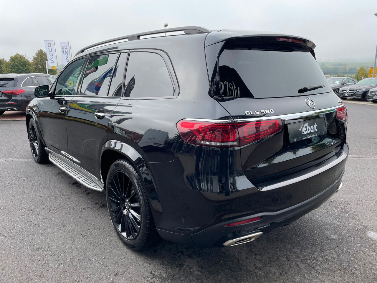 Mercedes-Benz GLS 580 4M AMG Pano+AHK+Burm+7Sitz+HUD+Fond+VOLL - Maastur: pilt 3 Mercedes-Benz GLS 580 4M AMG Pano+AHK+Burm+7Sitz+HUD+Fond+VOLL - Maastur: pilt 3