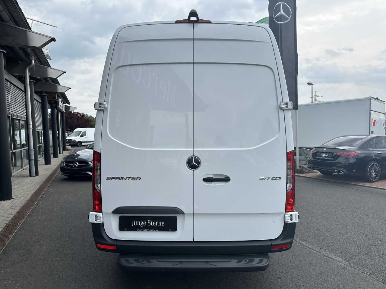 Mercedes-Benz Sprinter 317 CDI 3665 9G Klima 360 MBUX SHZ - Kaubik: pilt 5 Mercedes-Benz Sprinter 317 CDI 3665 9G Klima 360 MBUX SHZ - Kaubik: pilt 5