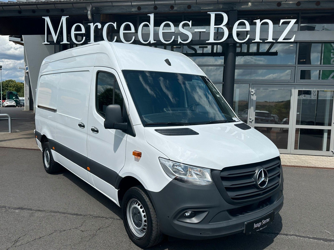 Kaubik Mercedes-Benz Sprinter 317 CDI 3665 Klima 360 SHZ Tempomat: pilt 1