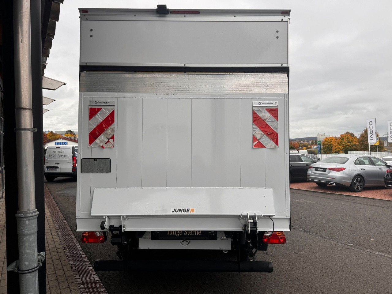 Mercedes-Benz Sprinter 317 CDI 4325 Koffer LBW Klima Kamera - Tarbesõiduk furgoon: pilt 5 Mercedes-Benz Sprinter 317 CDI 4325 Koffer LBW Klima Kamera - Tarbesõiduk furgoon: pilt 5