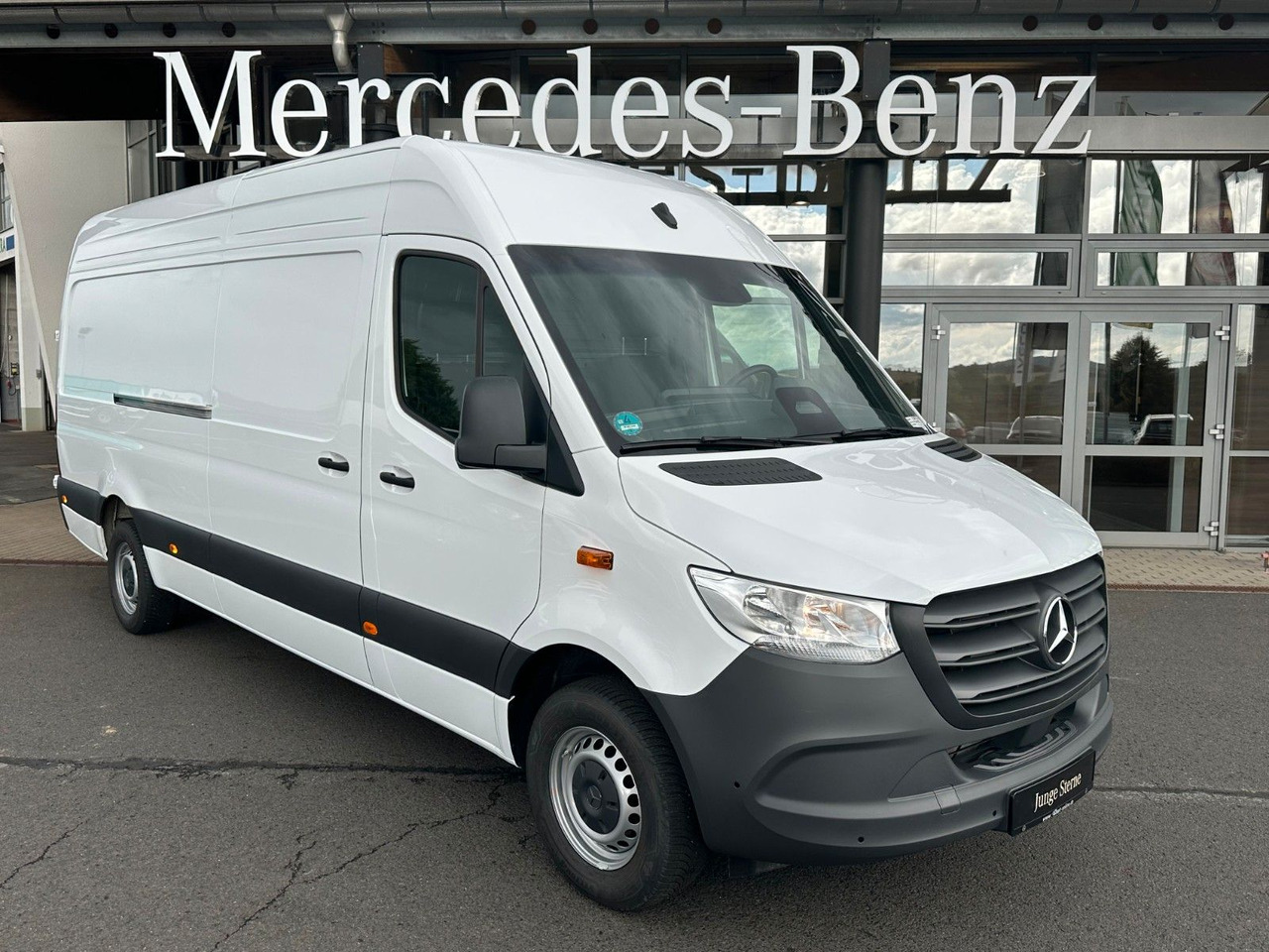 Mercedes-Benz Sprinter 317 CDI 9G 4325 Klima Kamera SHZ AHK - Kaubik: pilt 1 Mercedes-Benz Sprinter 317 CDI 9G 4325 Klima Kamera SHZ AHK - Kaubik: pilt 1