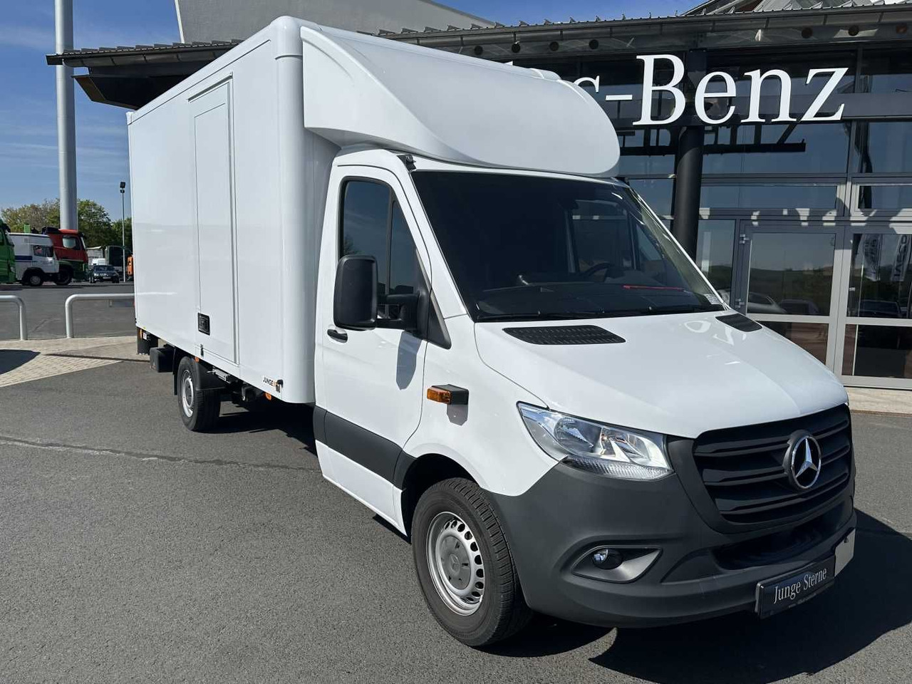 Mercedes-Benz Sprinter 317 CDI Koffer LBW Schwing Klima Kamera - Tarbesõiduk furgoon: pilt 1 Mercedes-Benz Sprinter 317 CDI Koffer LBW Schwing Klima Kamera - Tarbesõiduk furgoon: pilt 1
