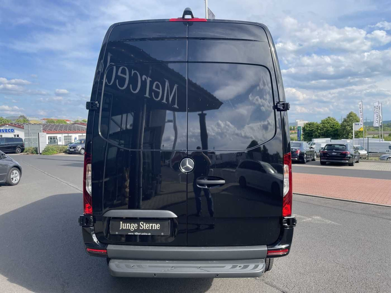 Mercedes-Benz Sprinter 319 CDI 4x4 3665 Klima Kamera MBUX LED - Kaubik: pilt 4 Mercedes-Benz Sprinter 319 CDI 4x4 3665 Klima Kamera MBUX LED - Kaubik: pilt 4