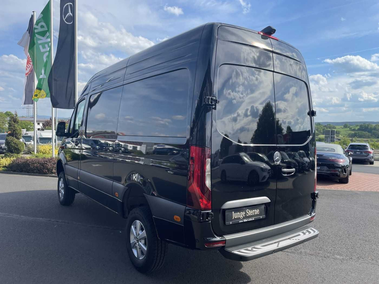 Mercedes-Benz Sprinter 319 CDI 4x4 3665 Klima Kamera MBUX LED - Kaubik: pilt 3 Mercedes-Benz Sprinter 319 CDI 4x4 3665 Klima Kamera MBUX LED - Kaubik: pilt 3