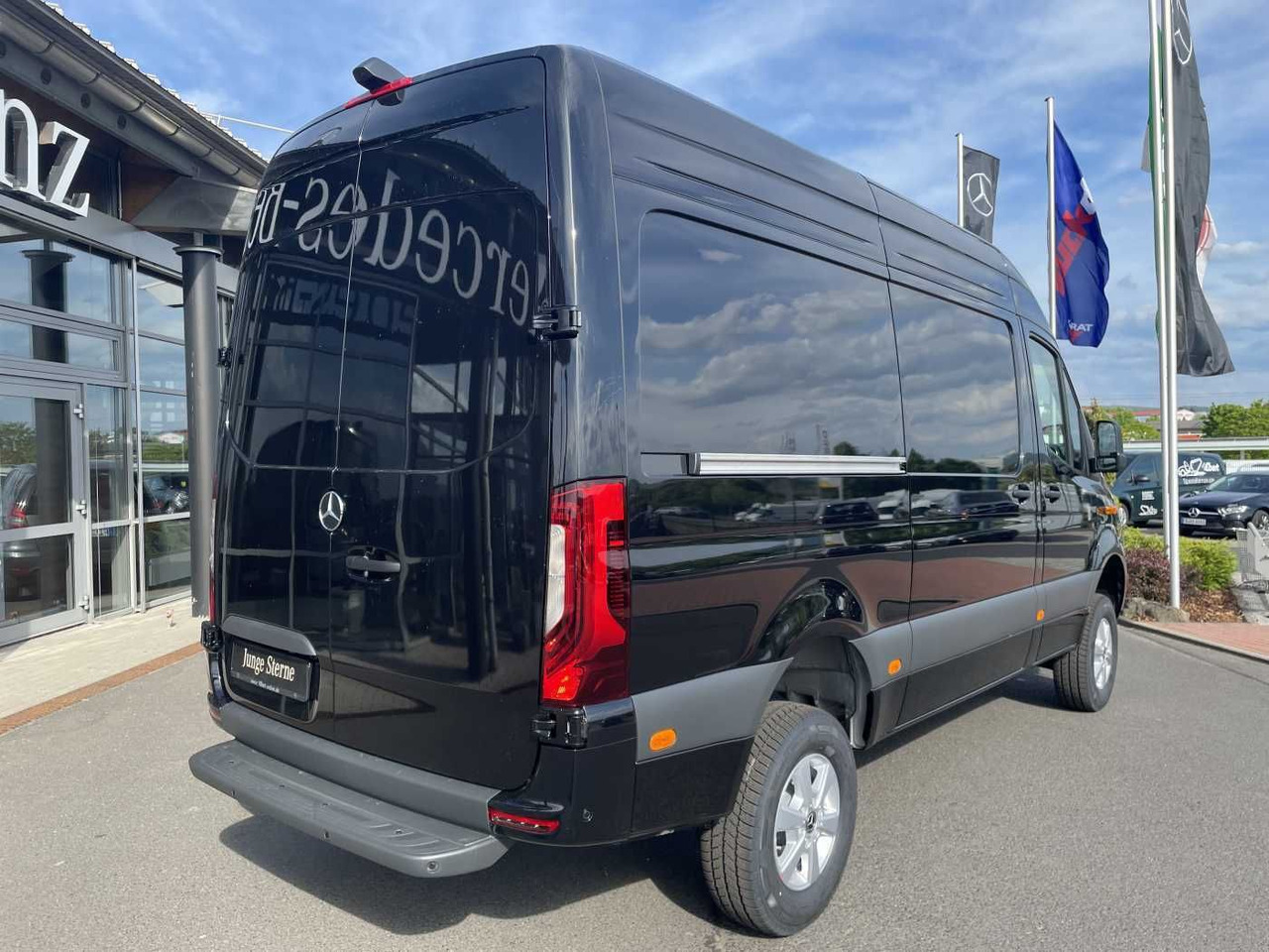 Mercedes-Benz Sprinter 319 CDI 4x4 3665 Klima Kamera MBUX LED - Kaubik: pilt 5 Mercedes-Benz Sprinter 319 CDI 4x4 3665 Klima Kamera MBUX LED - Kaubik: pilt 5