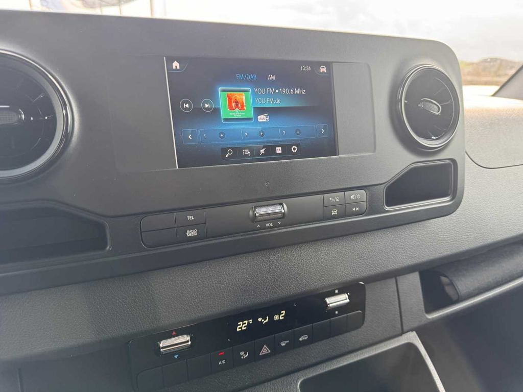 Kabiinišassiiga veoauto Mercedes-Benz Sprinter 517 CDI 4325 Fahrgestell AHK3,5 5.500kg: pilt 11