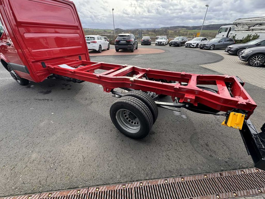 Kabiinišassiiga veoauto Mercedes-Benz Sprinter 517 CDI 4325 Fahrgestell AHK3,5 5.500kg: pilt 8