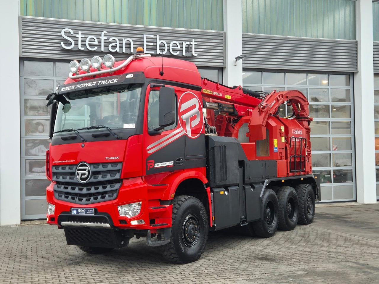 Mercedes-Benz TUROX 8x8 Eschlböck Biber 92 Holzhacker / 1.512h - Metsaveok, Kraanaga veoauto: pilt 3 Mercedes-Benz TUROX 8x8 Eschlböck Biber 92 Holzhacker / 1.512h - Metsaveok, Kraanaga veoauto: pilt 3
