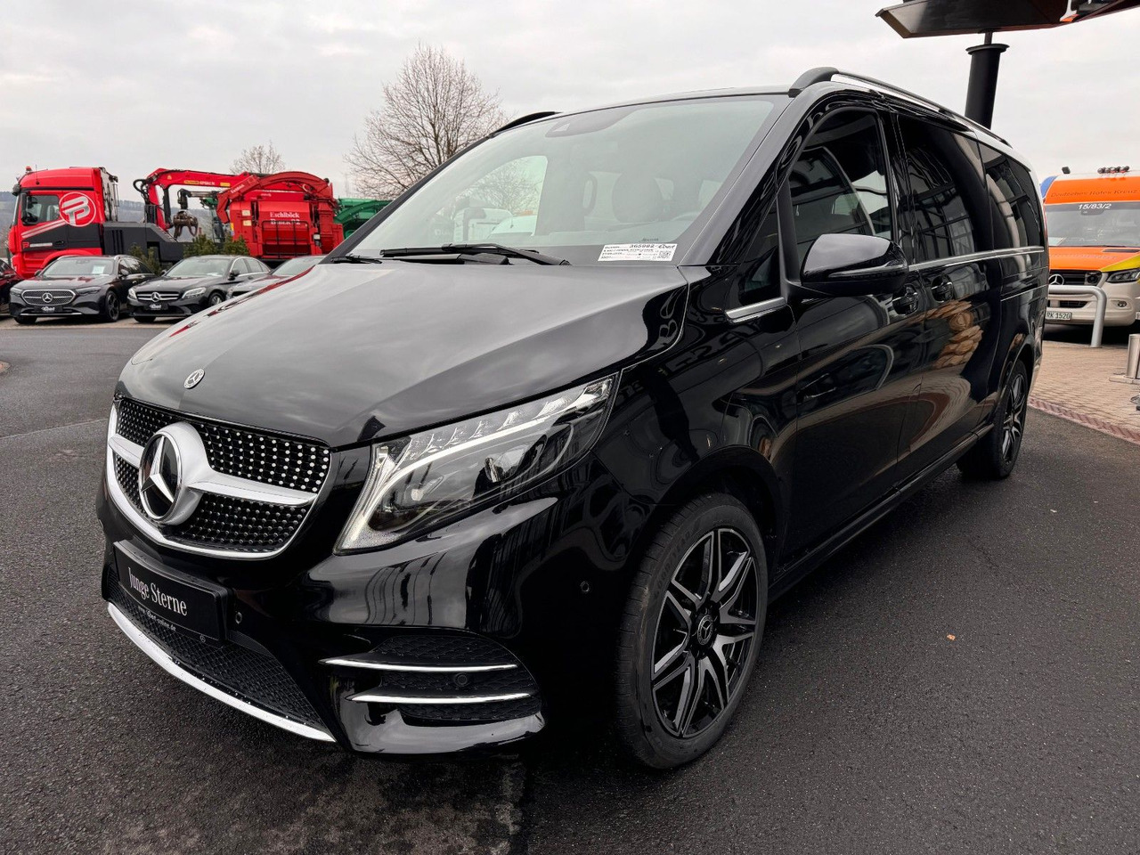 Mercedes-Benz V 300 4MATIC AVA ED AMG Extral AIRMATIC Stdh AHK - Universaal: pilt 3 Mercedes-Benz V 300 4MATIC AVA ED AMG Extral AIRMATIC Stdh AHK - Universaal: pilt 3