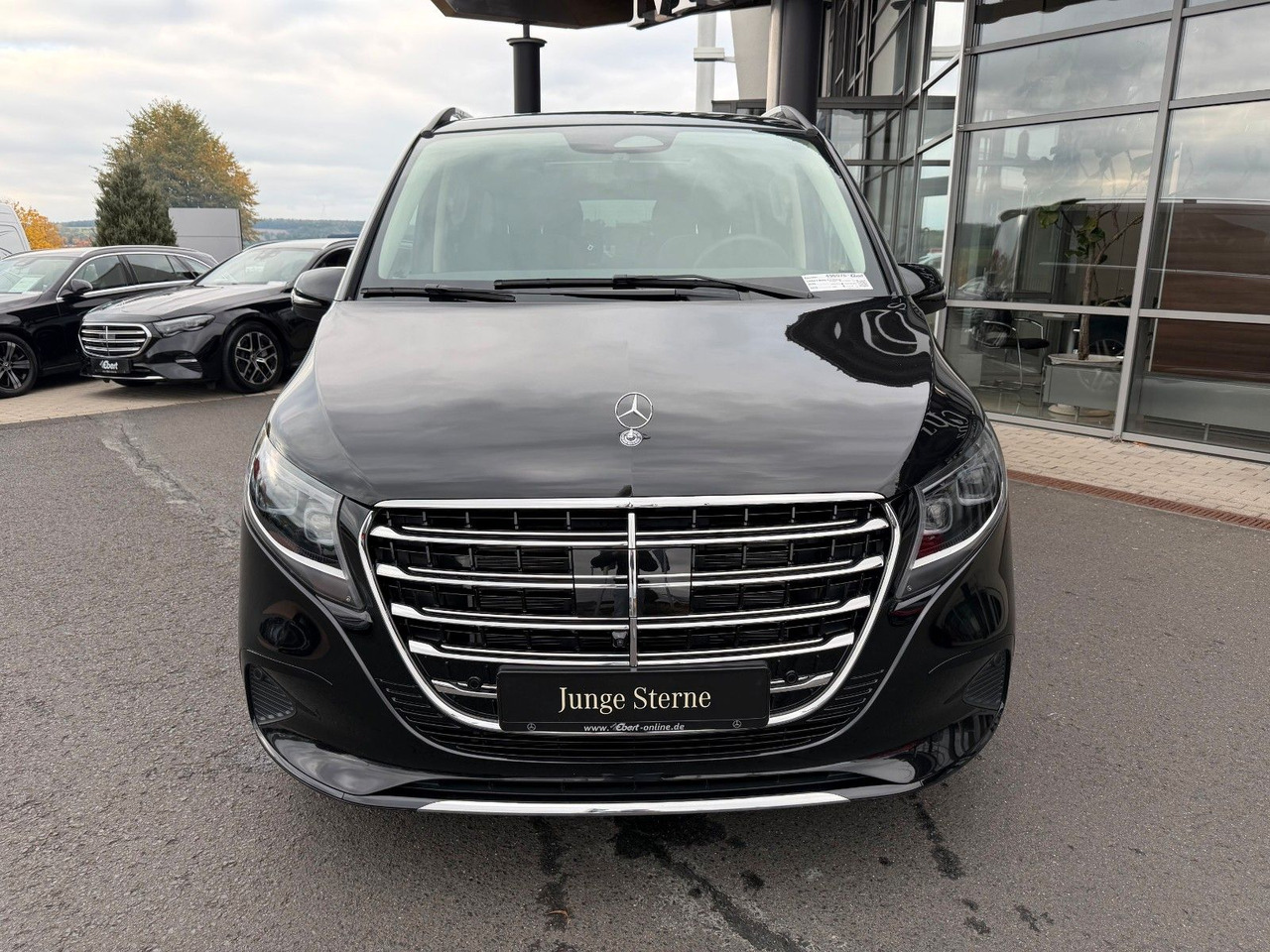 Mercedes-Benz V 300 d 4MATIC EXCLUSIVE Luxus-Sitze AHK2,5to - Universaal: pilt 2 Mercedes-Benz V 300 d 4MATIC EXCLUSIVE Luxus-Sitze AHK2,5to - Universaal: pilt 2