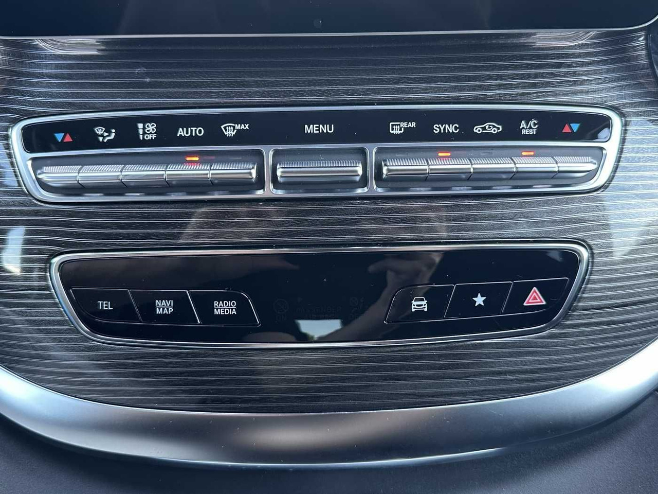 Auto Mercedes-Benz V 300 d AVA ED 6Sitze Burmester 360Kamera el Tür: pilt 15