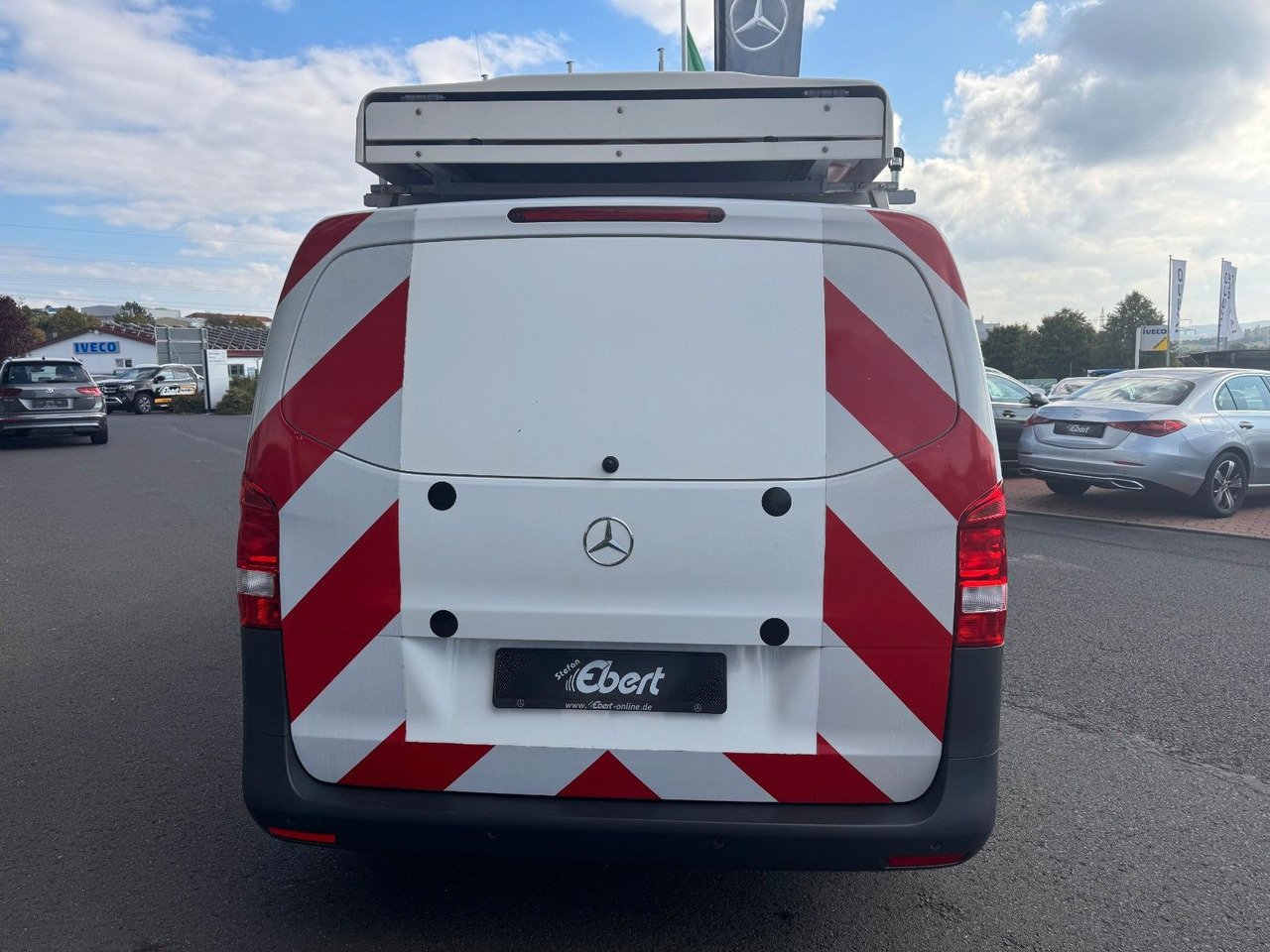Mercedes-Benz Vito 114 CDI Tourer Begleitfahrzeug BF3+ / WVZ - Mikrobuss: pilt 5 Mercedes-Benz Vito 114 CDI Tourer Begleitfahrzeug BF3+ / WVZ - Mikrobuss: pilt 5