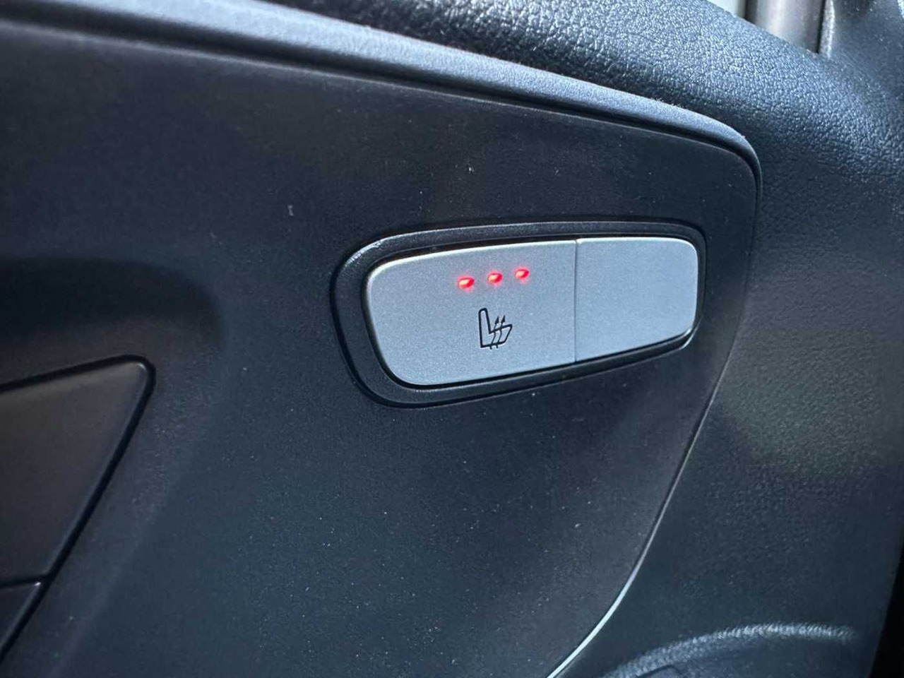 Väike kaubik Mercedes-Benz Vito 116 CDI neues Modell Klima Kamera MBUX: pilt 15