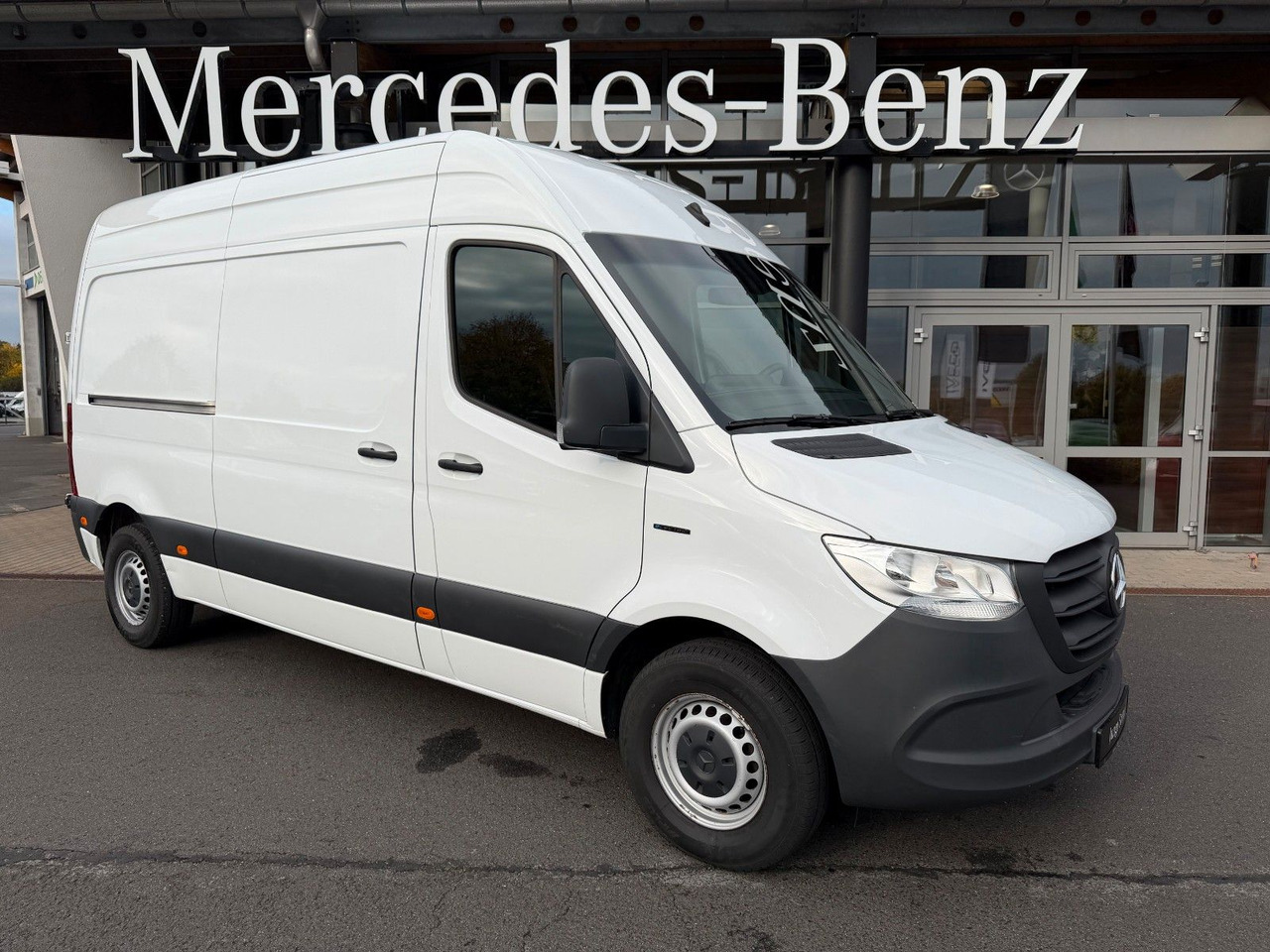 Mercedes-Benz eSprinter 312 Klima SHZ Kamera - Kaubik, Elektrikaubik: pilt 1 Mercedes-Benz eSprinter 312 Klima SHZ Kamera - Kaubik, Elektrikaubik: pilt 1