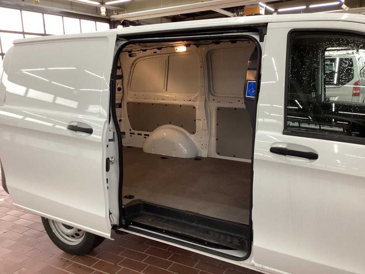Mercedes-Benz eVito 112 Klima Kamera Audio30 Heckklappe - Väike kaubik, Elektrikaubik: pilt 5 Mercedes-Benz eVito 112 Klima Kamera Audio30 Heckklappe - Väike kaubik, Elektrikaubik: pilt 5